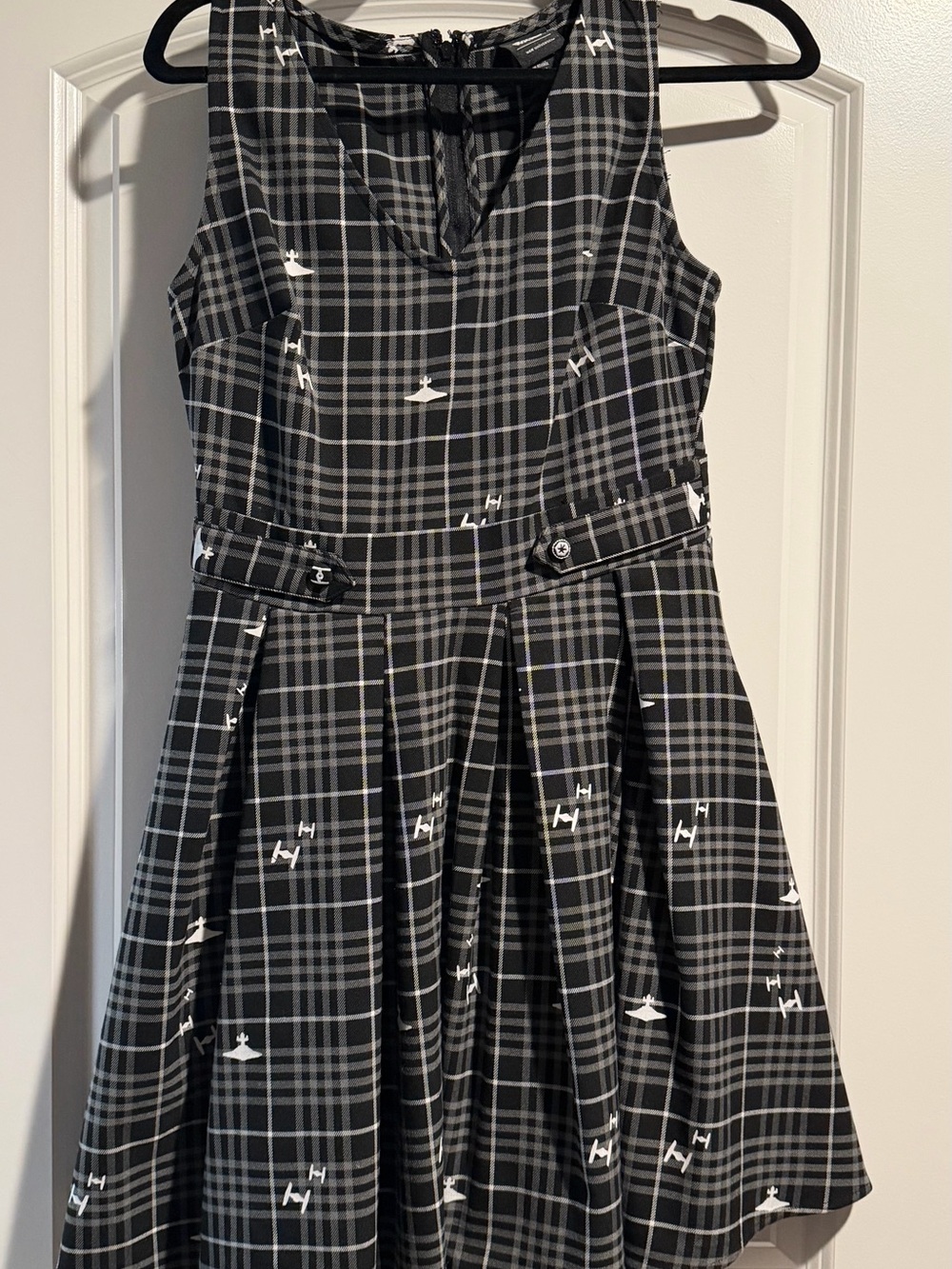 Her Universe Black and White Plaid Sleeveless Fit-and-Flare Dress